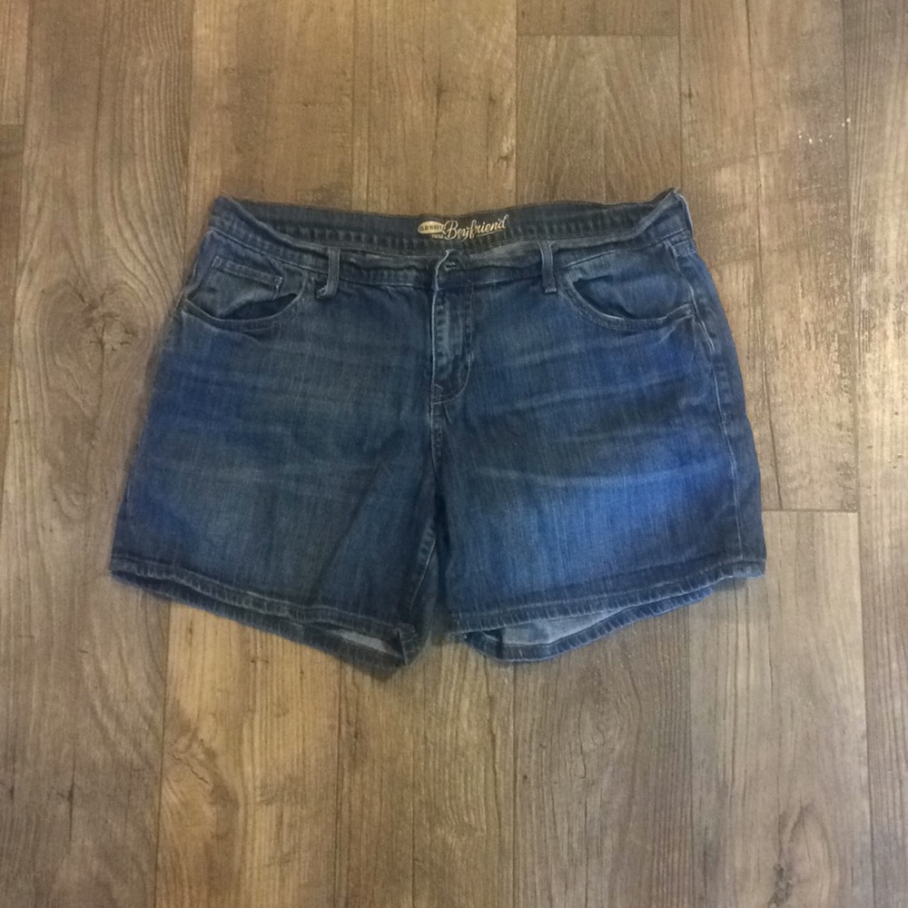 Boyfriend style jean shorts